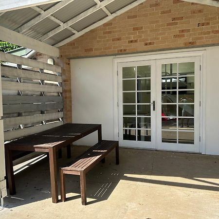 Colin'S Garden Apartment Bomaderry Екстериор снимка