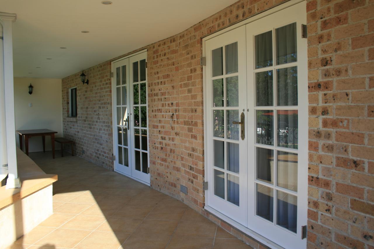Colin'S Garden Apartment Bomaderry Екстериор снимка