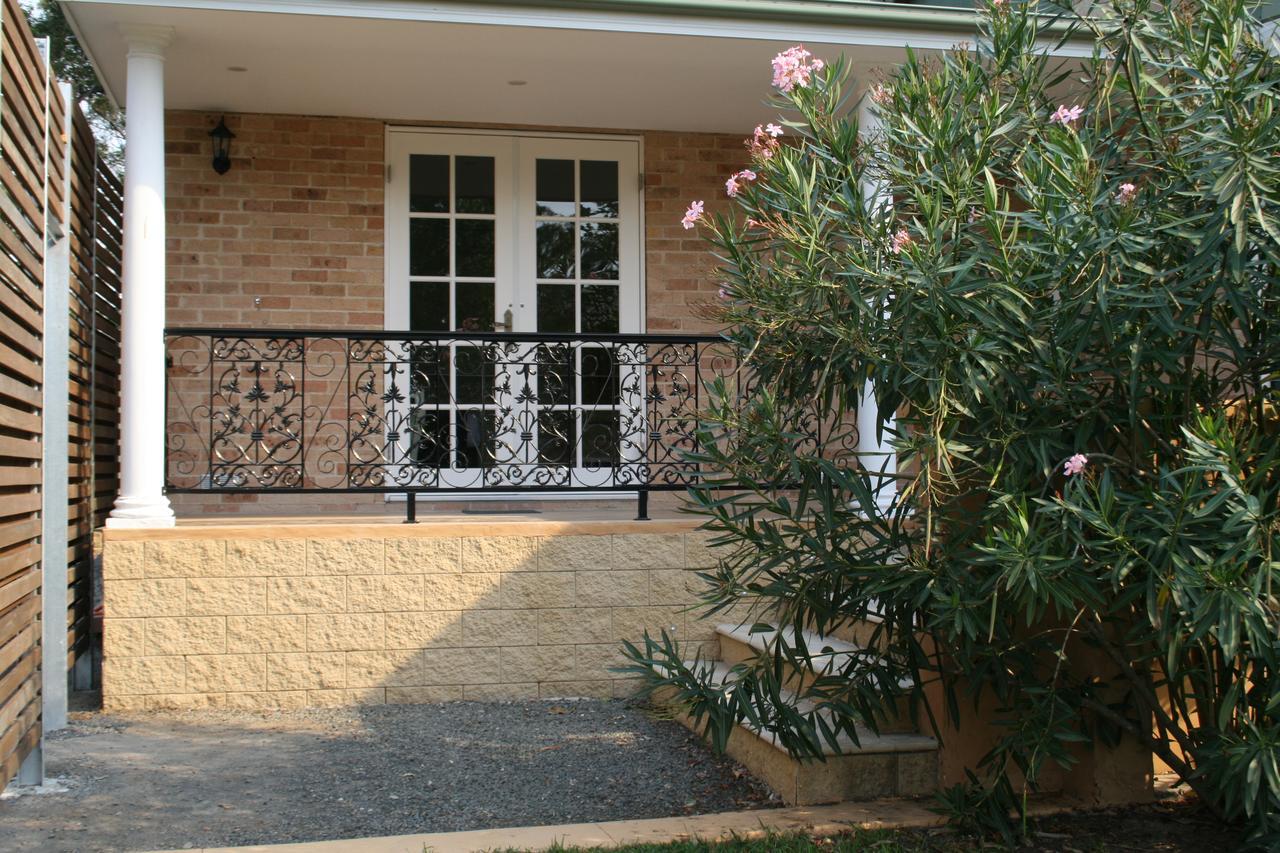 Colin'S Garden Apartment Bomaderry Екстериор снимка