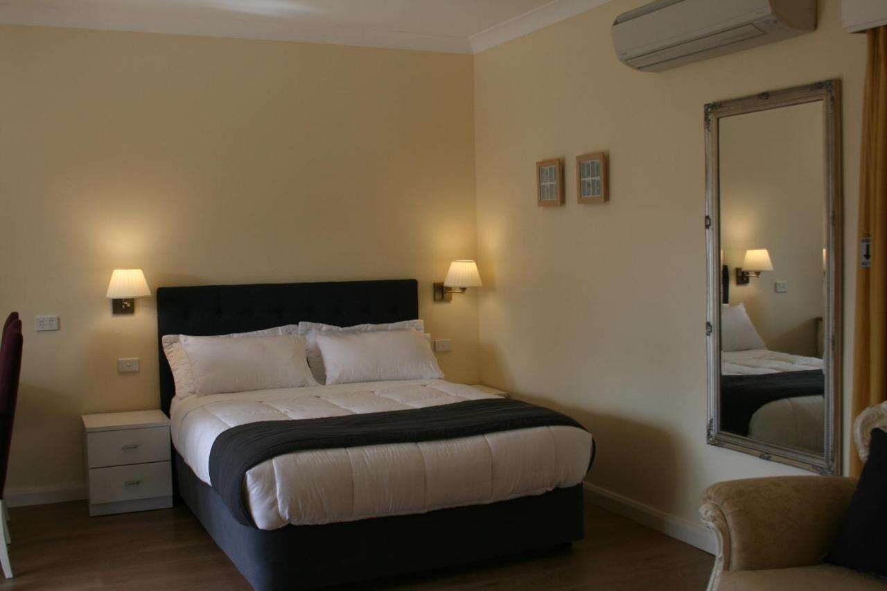 Colin'S Garden Apartment Bomaderry Екстериор снимка