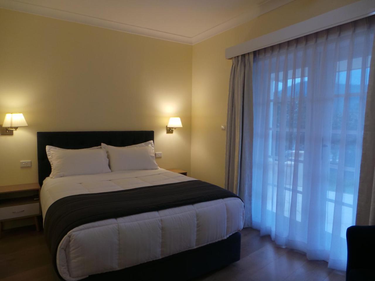Colin'S Garden Apartment Bomaderry Екстериор снимка