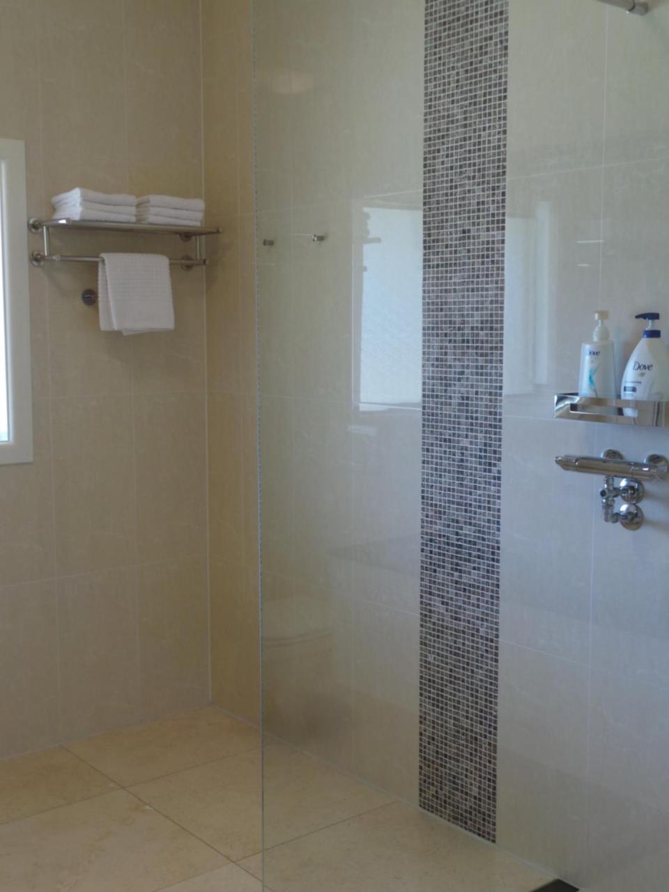 Colin'S Garden Apartment Bomaderry Екстериор снимка