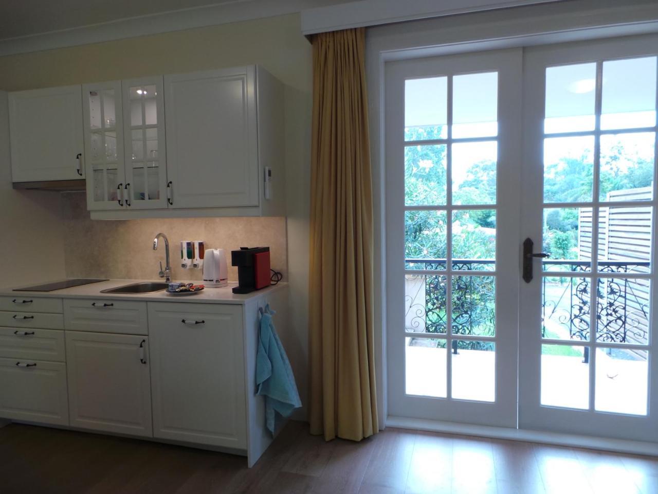 Colin'S Garden Apartment Bomaderry Екстериор снимка